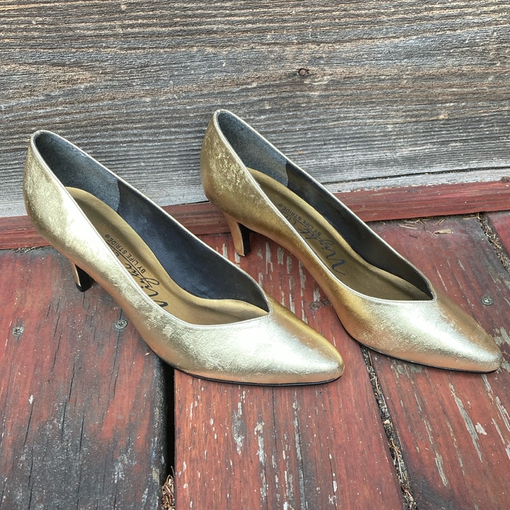 80s Gold Pumps Night Life Stride